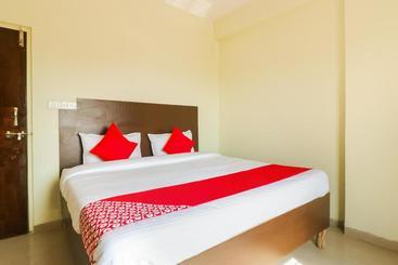 Hotel Oyo 60530 City Palace