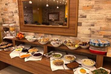 هتل Eka Residence