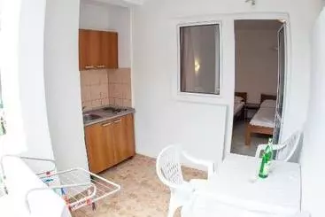 پانسیون Guest House Violet