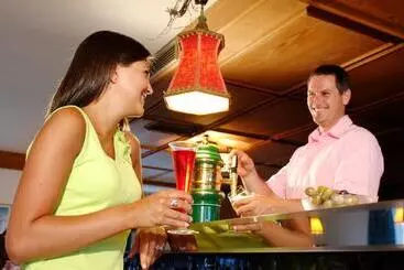 アパートホテル Appartments Jägerhof