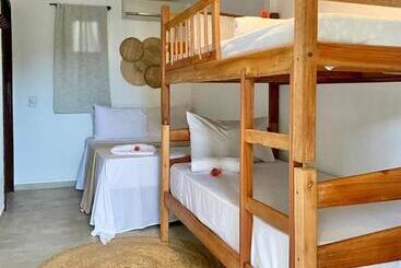 ペンション Pousada Oceano