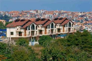 هتل آپارتمان апартхотел созополски перли