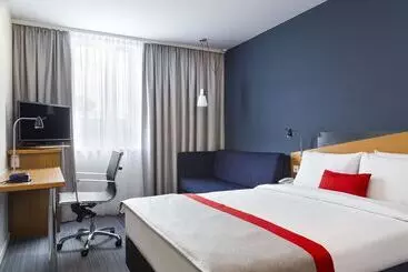בית מלון כפרי Holiday Inn Express Dortmund, An Ihg