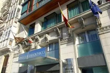 ホテル Vincci Puertochico