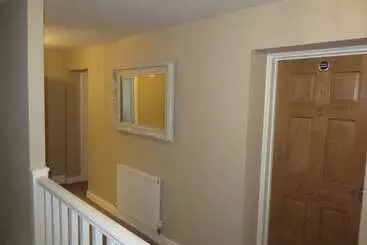 簡易ホテル The Kings Head