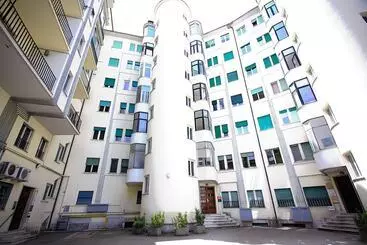 تختخواب و صبحانه Pvrooms