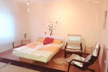 ペンション Hostel Bata