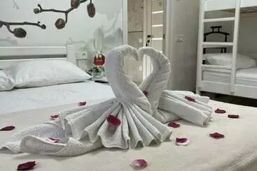 Cămin Gostinyi Dvorik Nikol