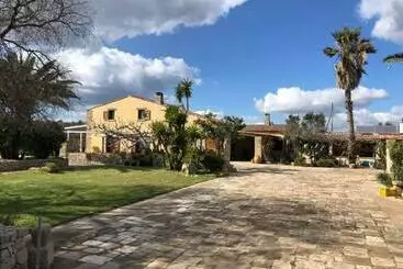 ホテル Agriturismo Masseria Alcorico