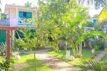 פנסיון Pousada Vila Das águas