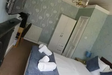 Bed and Breakfast The Queens Arms Hotel Acomb
