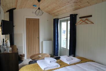 旅馆 The Apple Inn