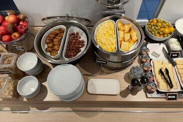 酒店 Hôtel Akena Besançon