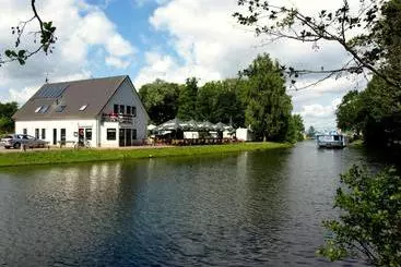 Hotelli Lenzer Hafen