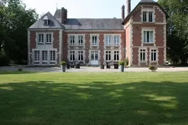 ペンション Chambres D Hotes Spa Château D Omiécourt