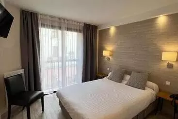 ホテル Au Bec Fin Hôtel