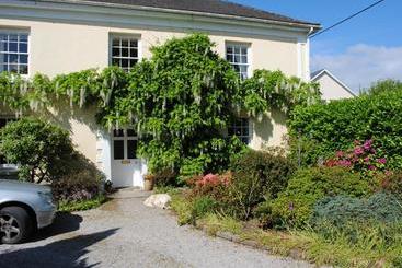 Nocleg ze śniadaniem Elmfield