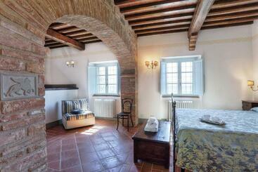 בית מלון כפרי Poggio Martino