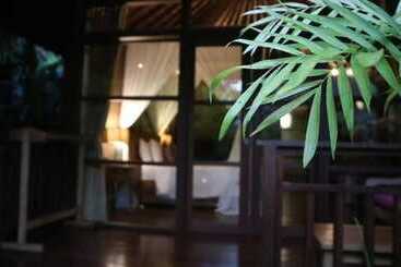 住宿加早餐  Villa D'uma