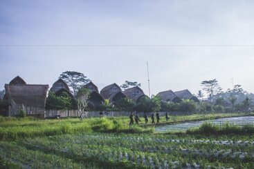 酒店 De Klumpu Bali Eco Tradi Stay