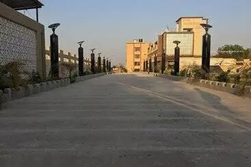 Hotel Ratan Royal Inn