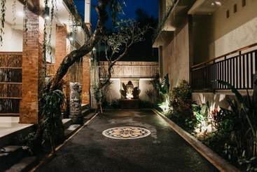 펜션 Tu Sandat Homestay