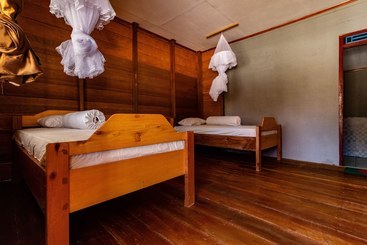 Nocleg ze śniadaniem Lances Right Villas Katiet