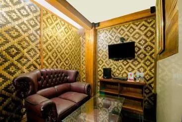 Hotel Reddoorz At Bettah Coba Homestay Pelabuhan Ratu