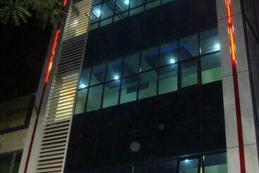 בית מלון כפרי Al Zaiqa