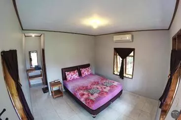 Pension Sadati Home Stay