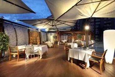 هتل Eurostars Suites Mirasierra