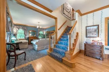 Bear Creek Farm Bed And Breakfast