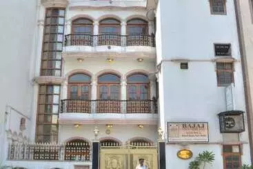 Hotel Bajaj Indian Home Stay