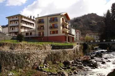 هتل Hôtel Le Chalet