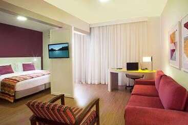 호텔 Quality Suites Alphaville