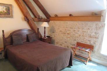 Отель Auberge Le Pot D Etain