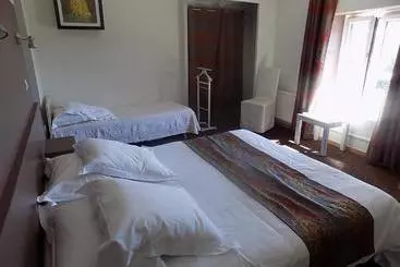 Hotelli Logis Hôtel & Spa Le Saint Antoine