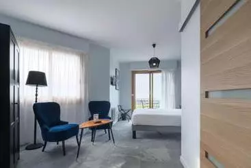 בית מלון כפרי Hôtel L Albatros