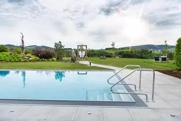 Отель Landrefugium Obermüller Spa & Naturresort 4,5 Sterne