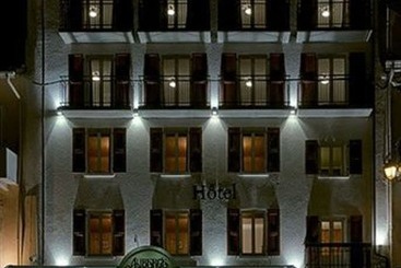 هتل Auberge De Savoie