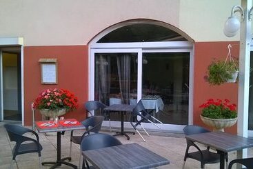 Hotel Le Gil De France