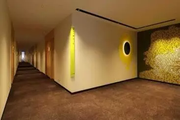 Otel 7days Inn Yunfu Luoding Central