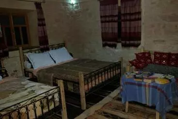 Majatalo Kasbah Dar Talouste