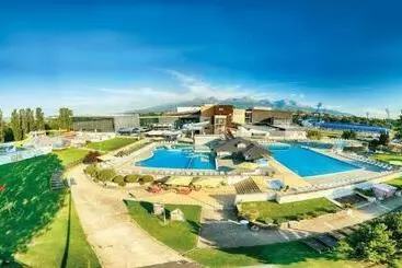 Aparthotel Penzión čerešňový Sad & Wellness