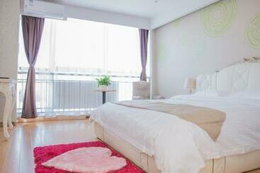 בית מלון כפרי Greentree Inn Chengde Fengning Manchu Autonomous County Ningfeng Road Express