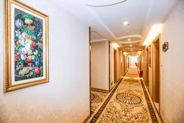 Vienna Hotel Yingcheng Hai Mountain Yingcheng