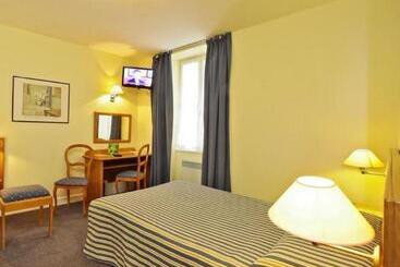 هتل Le Terminus Des Pèlerins