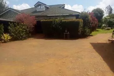 پانسیون Senior Chief Wambugu Palace