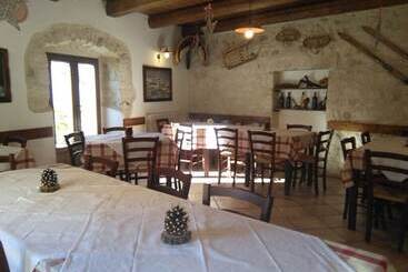 Hotel Albergo La Torre