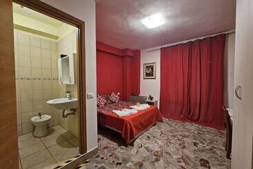 تختخواب و صبحانه Ca’ Dei Fiori 1 Venezia